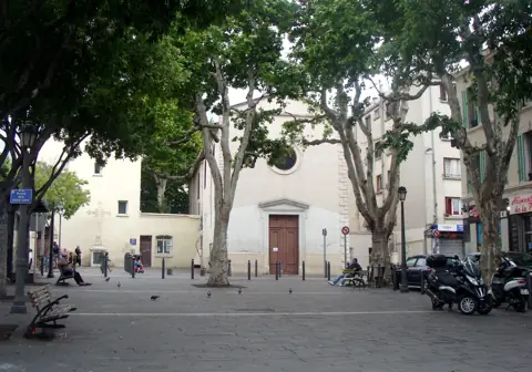 La place du Canet, Marseille 14e