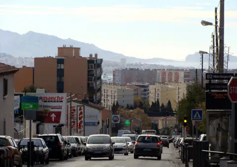 L'avenue de la Viste, Marseille 15e